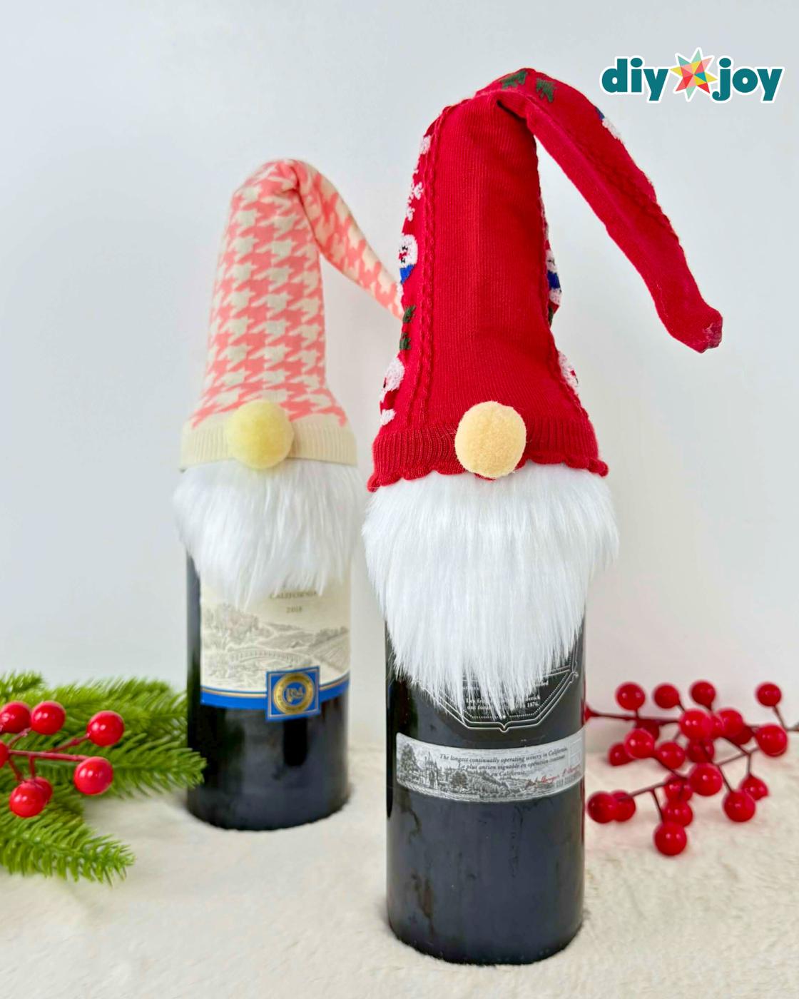 Santa Wine Bottle Gift — last-minute wine bottle gifting idea