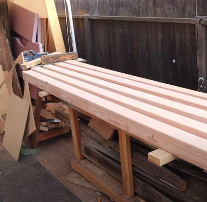 Easy Cinderblock Bench For Patio - DIY Cinderblock Bench