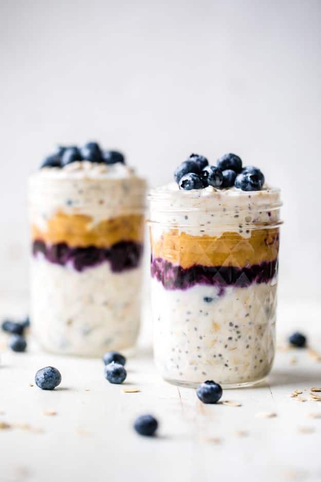 Overnight Oats Recipes - Peanut Butter Blueberry Overnight Oats - Easy Breakfast Recipe Idea - Healthy Fruit to Add Blueberry, Banana, Strawberry and Pineapple, Apple Cinnamon - Br