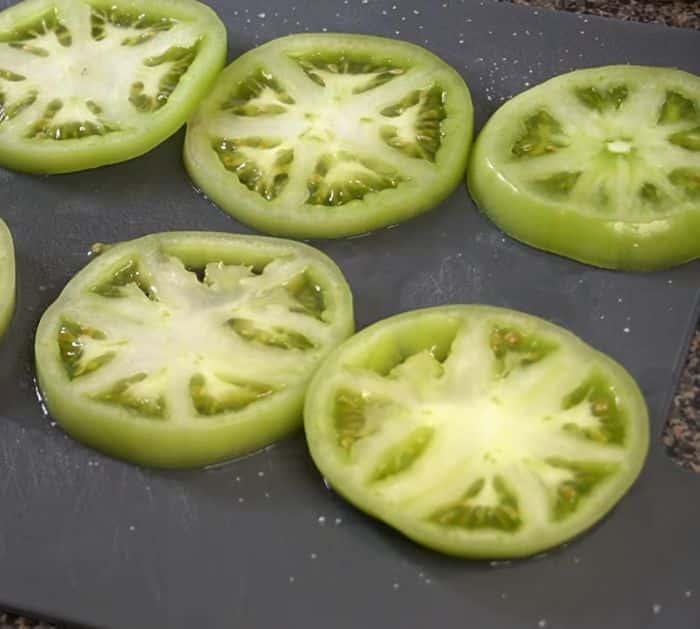 Easy Southern Fried Green Tomatoes Ingredients (2)