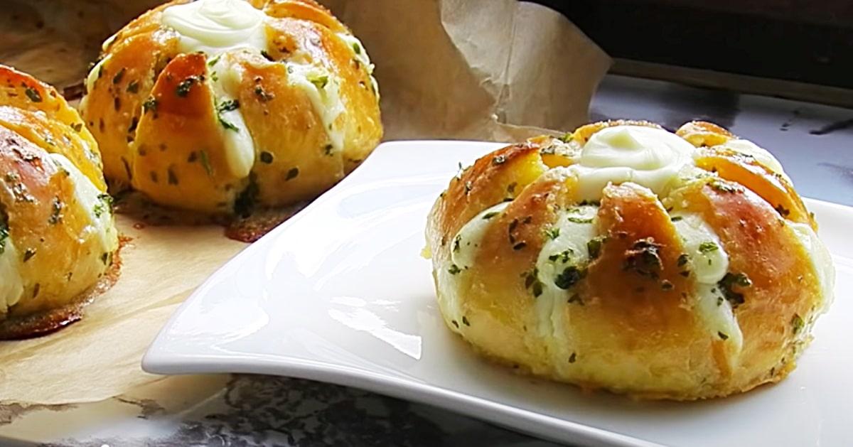 Cream Cheese Garlic Bread Recipe