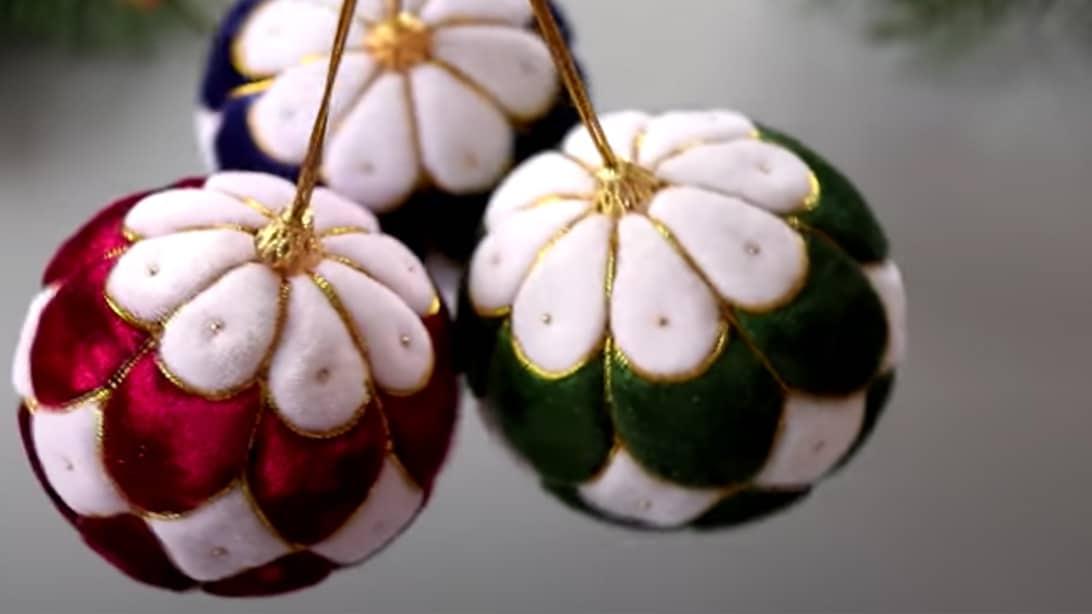 How to Make Royal Velvet Christmas Ornaments