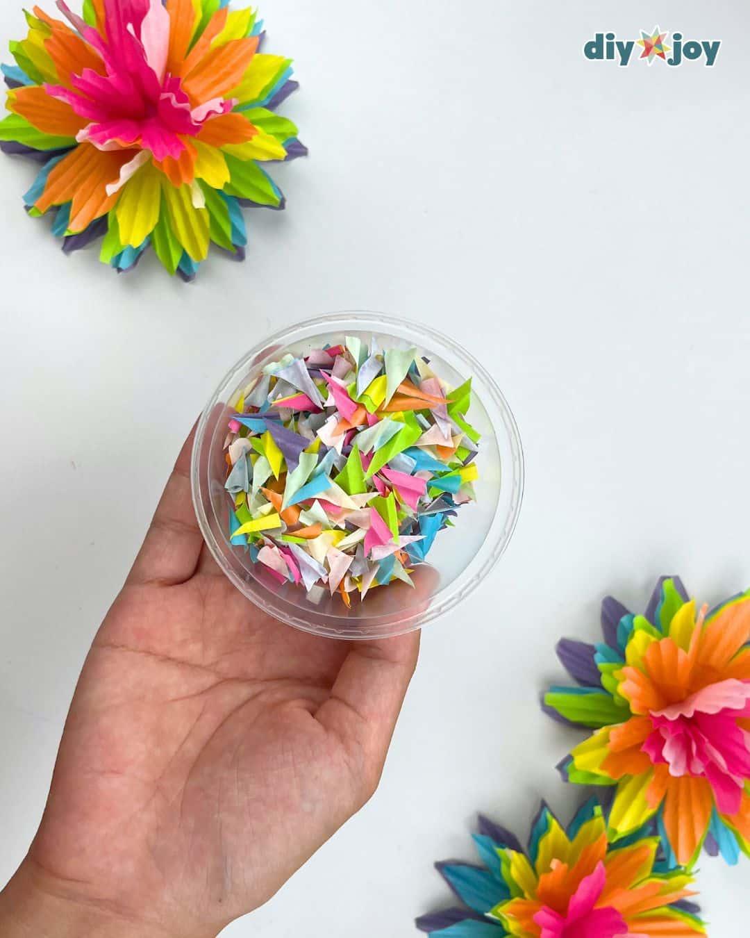 Paper Flowers Cupcake Liners — diy confetti