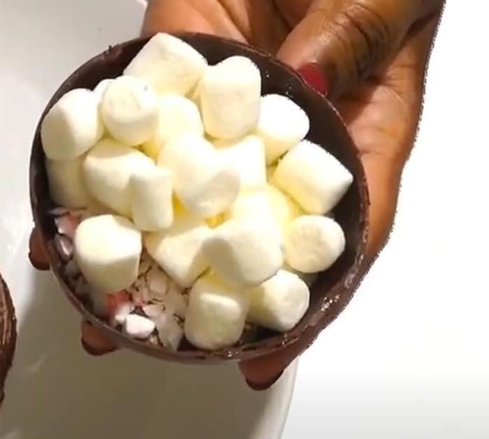 Peppermint Cocoa Bombs - How To Make Chocolate Bombs - Hot Coco Recipes
