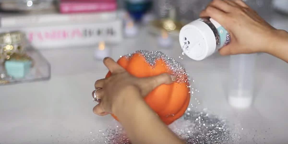 Dollar Store Halloween: Glittery Pumpkin Candle Holder