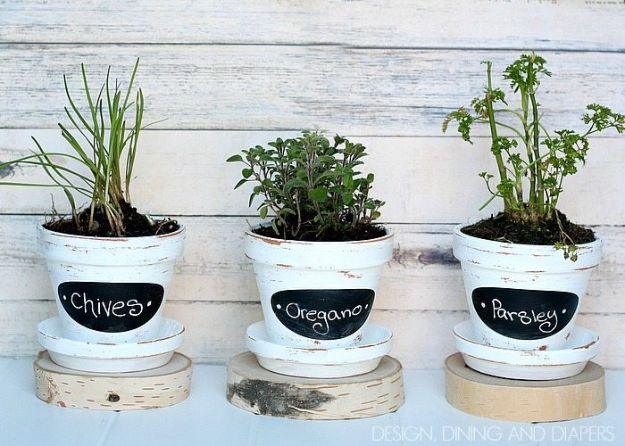 DIY Ideas for Clay Pots - Chalkboard Herb Pots - Cute Gardening Projects Tutorials for Decorating Pots - Pretty Rustic and Farmhouse Planters for Cheap Home Decor