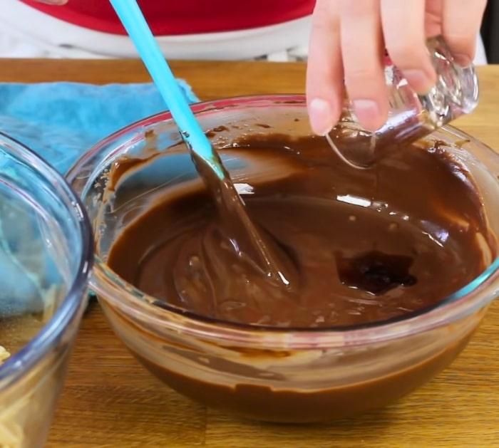 How to Make Classic Puppy Chow Recipe