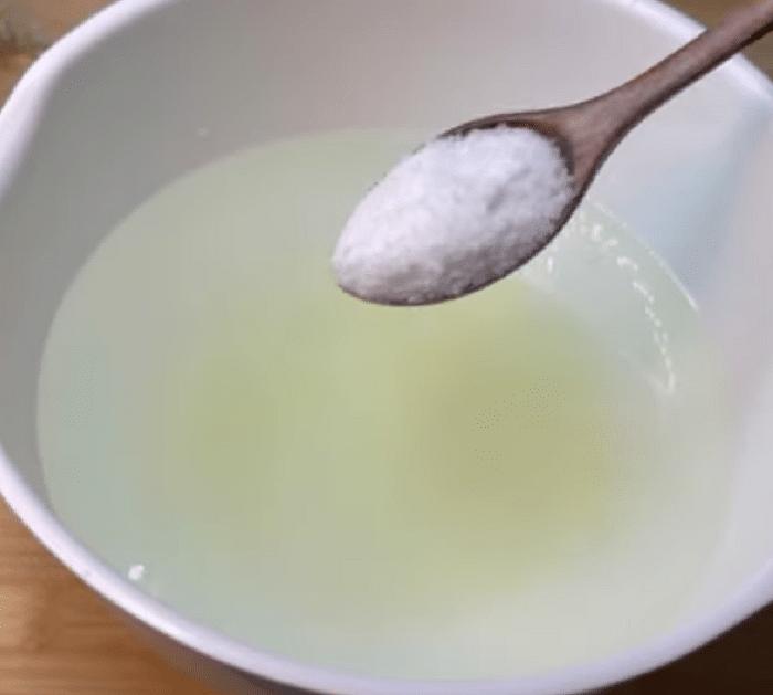 Easy Clogged Drain Cleaning Hack