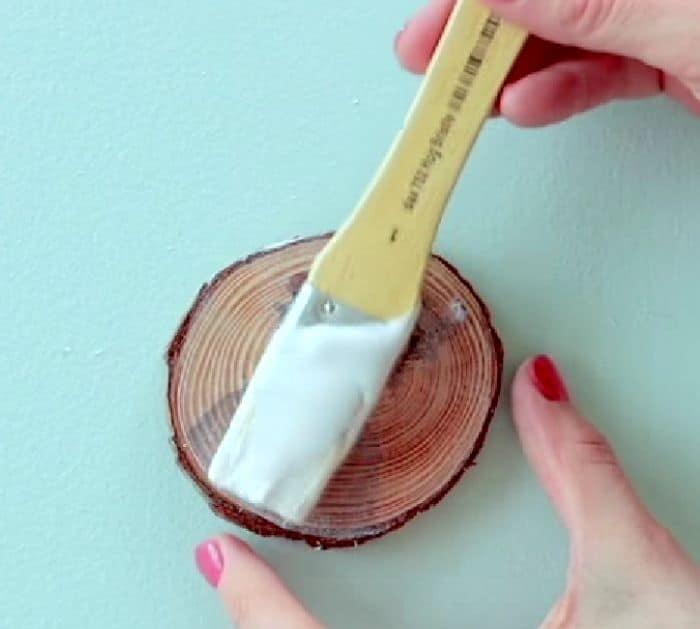 Easy Personalized Wooden Coasters Tutorial