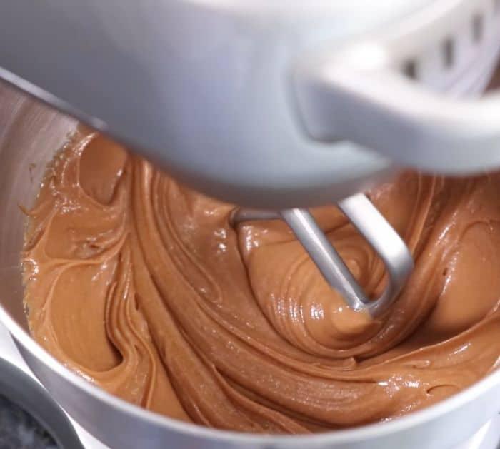4-Ingredient Easy Fudge Recipe Dessert