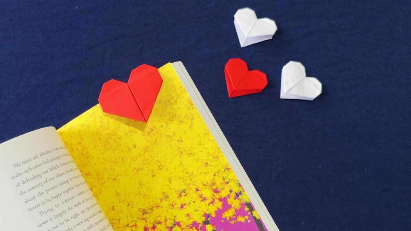 How to make an origami heart bookmark | Easy origami heart step by step