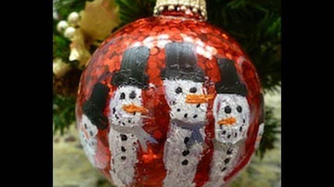 She Makes An Awesome Snowman Ornament With Her Handprint (Watch!)