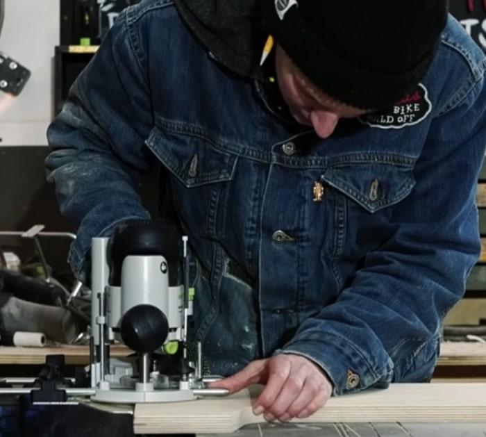 Make a DIY Sofa Bed out of plywood and foam
