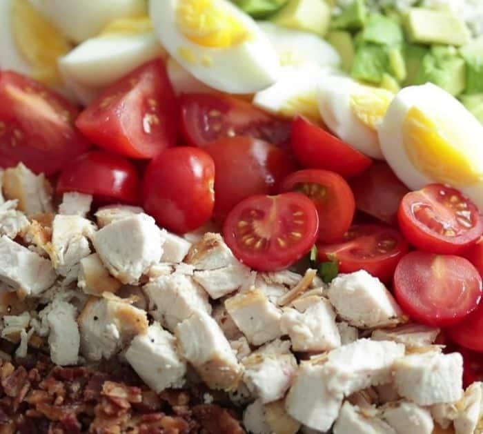 Easy and quick Traditional Cobb Salad Tutorial