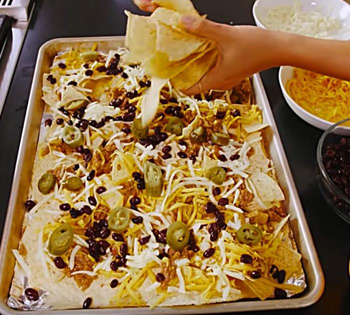 Make The Best Ever Nachos for your next party