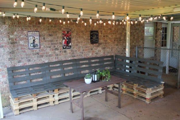 DIY Pallet Furniture Ideas - DIY Outdoor Patio Furniture from Pallets - Best Do It Yourself Projects Made With Wooden Pallets - Indoor and Outdoor, Bedroom, Living Room, Patio. Cof