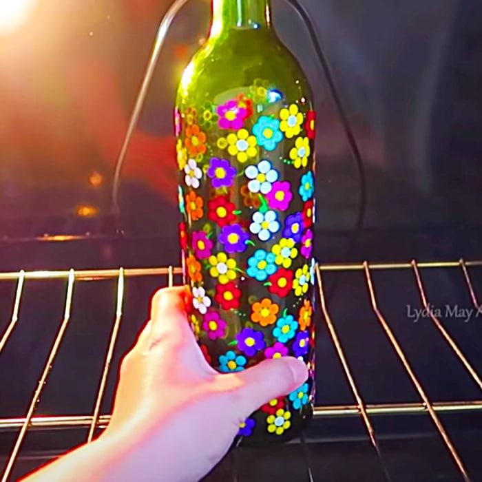 Wine Bottle Crafts - Craft Painting Ideas - Easy Recycled Lighting