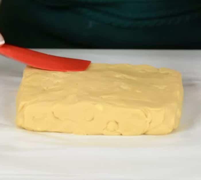 How to Make Milk Toffee At Home