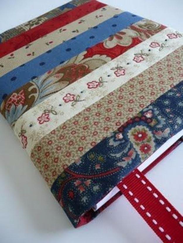 Best Quilting Projects for DIY Gifts - DIY Journal Cover - Things You Can Quilt and Sew for Friends, Family and Christmas Gift Ideas - Easy and Quick Quilting Patterns for Presents