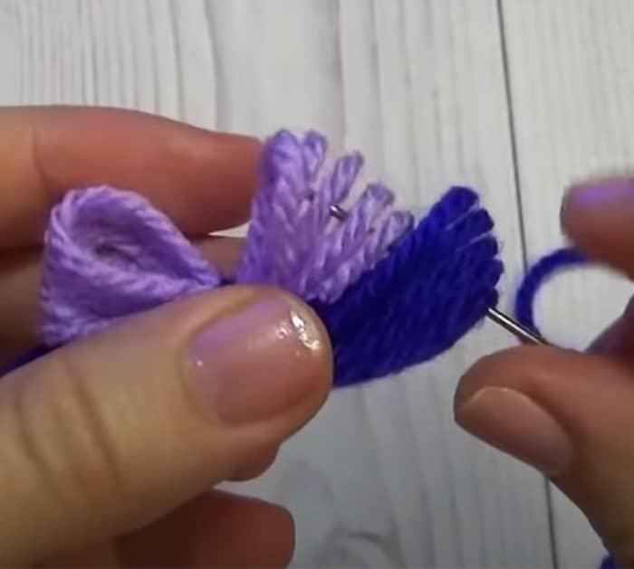 DIY Woolen Flower With Hair Comb | Embroidery Hacks