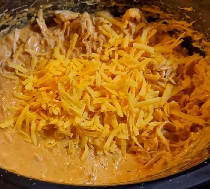 Easy To Make Crockpot Buffalo Chicken Spaghetti