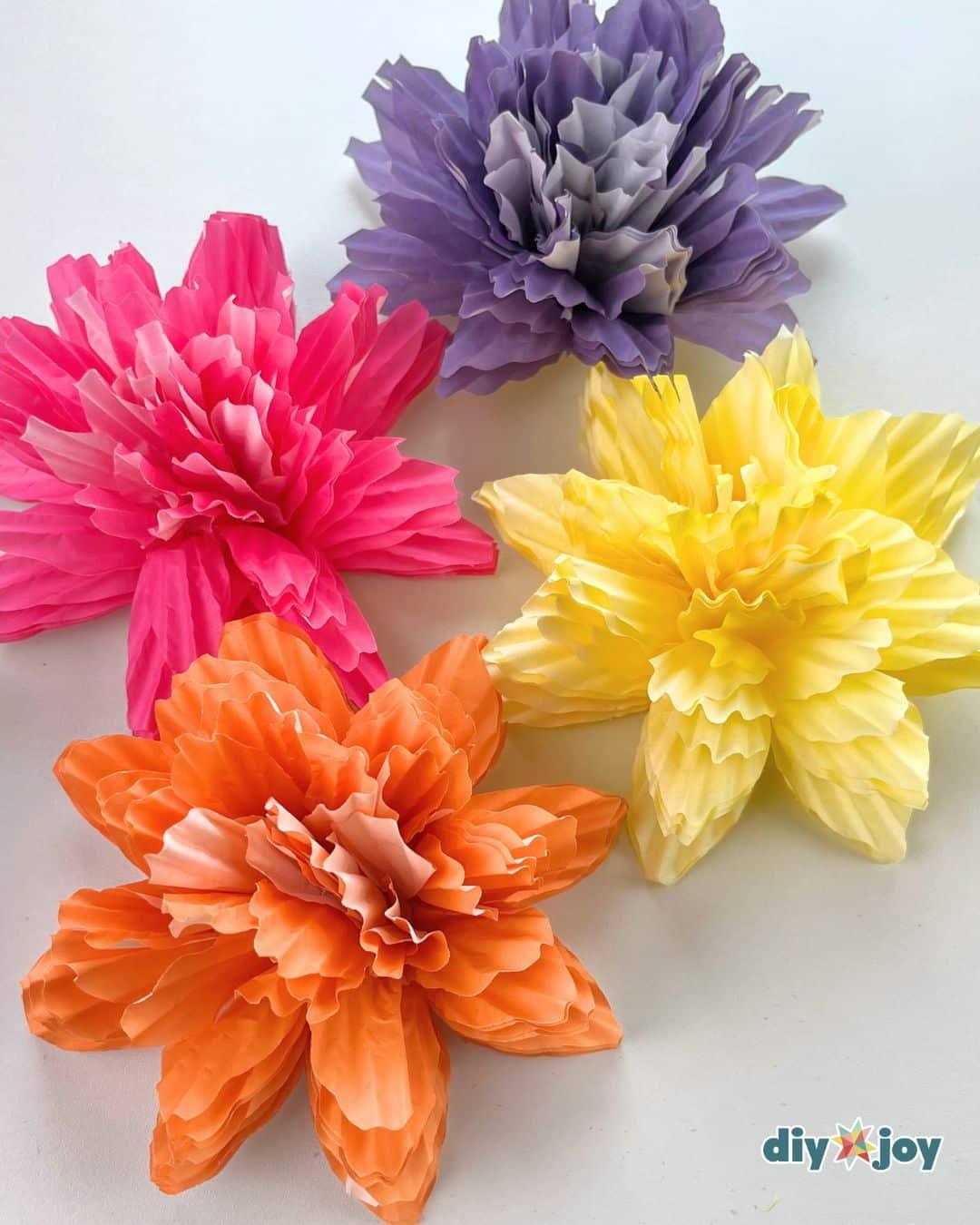 Homemade Paper Flowers Cupcake Liners — paper flowers spring craft