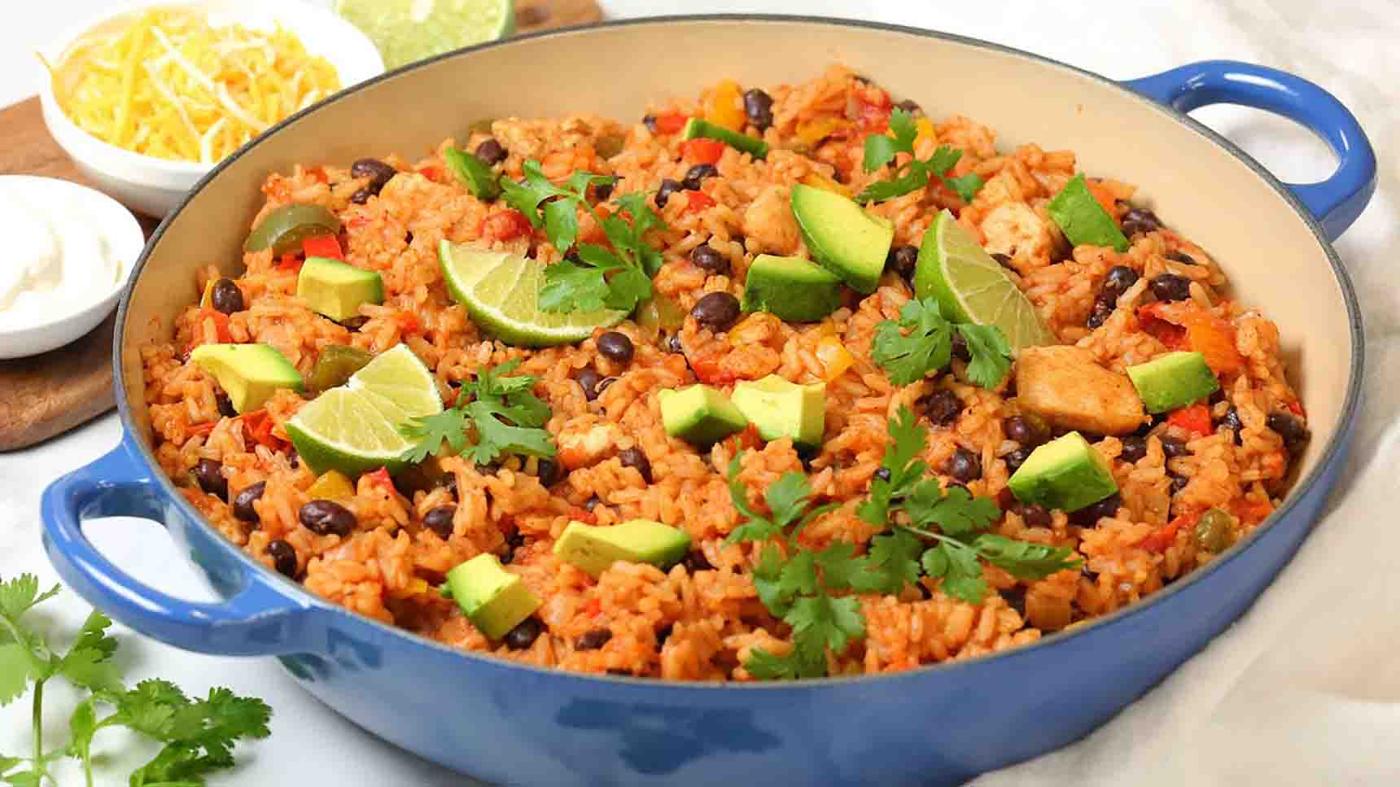 One-Pan Chicken Fajita Rice Skillet Recipe