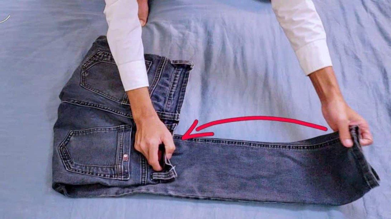 How to Fold Clothes to Save Space