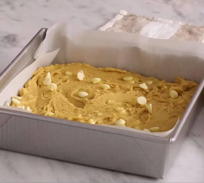 How to Make Blondie At Home