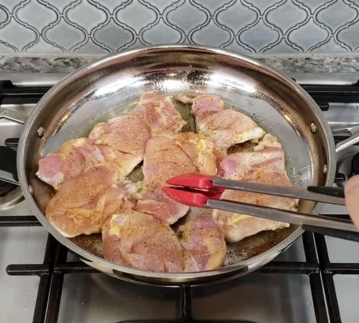 How To Make Honey Butter Glazed Chicken Thighs