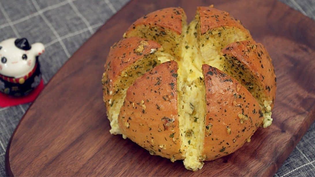 Easy Cream Cheese Garlic Bread