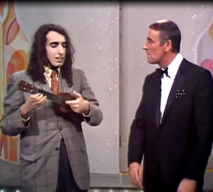 Tiny Tim on Rowan and Martin's Laugh In