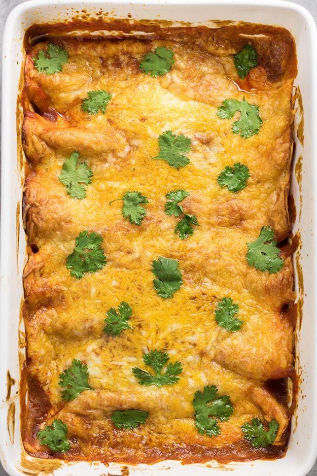 Enchiladas - Slow Cooker Shredded Beef Enchiladas - Best Easy Enchilada Recipes and Enchilada Casserole With Chicken, Beef, Cheese, Shrimp, Turkey and Vegetarian - Healthy Salsa fo