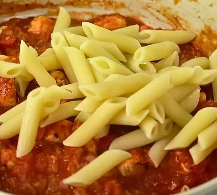 Easy to Make Creamy Tomato Chicken Pasta Casserole
