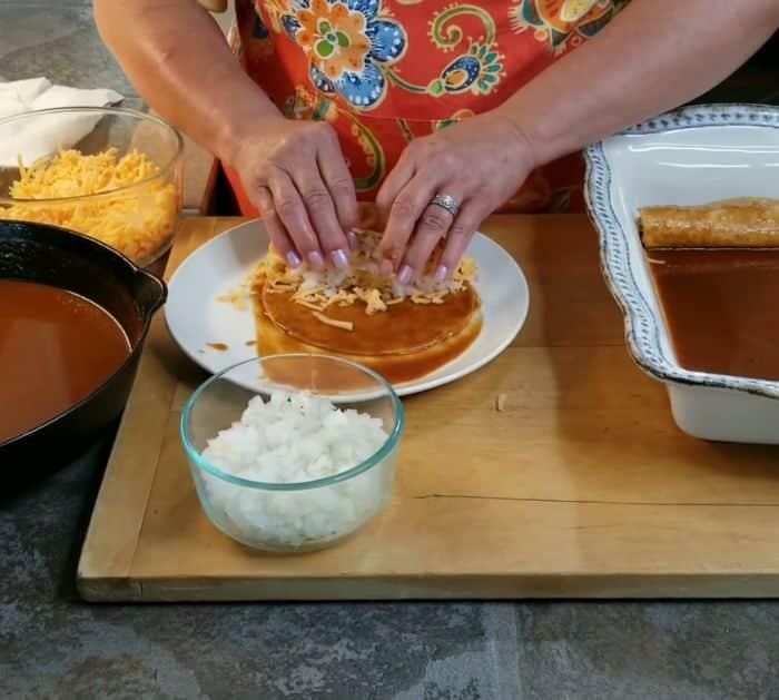 Best Homemade Cheese Enchiladas Instructions