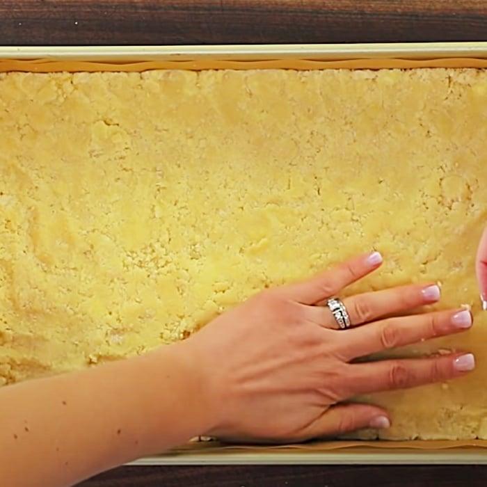 Classic Lemon Bars Recipe - How To Make Lemon Bars - Fresh Lemon Bars Dessert