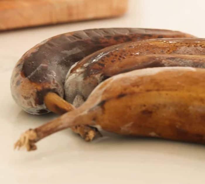How to Freeze Bananas