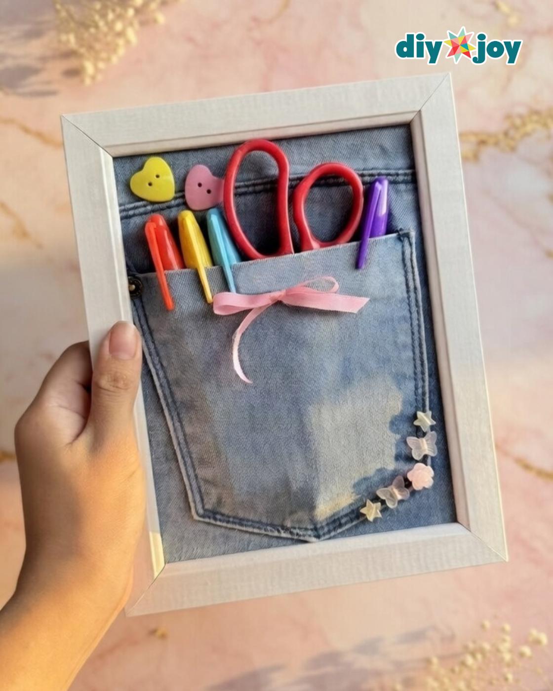 Upcycled Denim Jean Organizer — easy denim diy for beginners