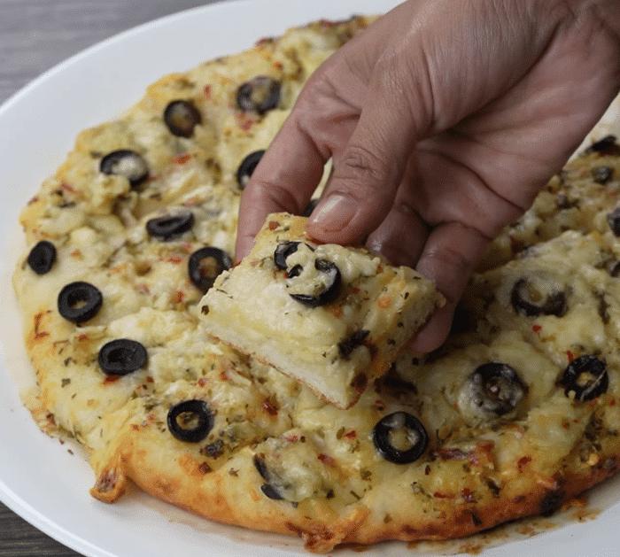 How to Make Garlic Cheese Bread