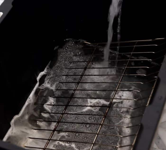 How to Clean Oven Racks Using dishwasher tabs