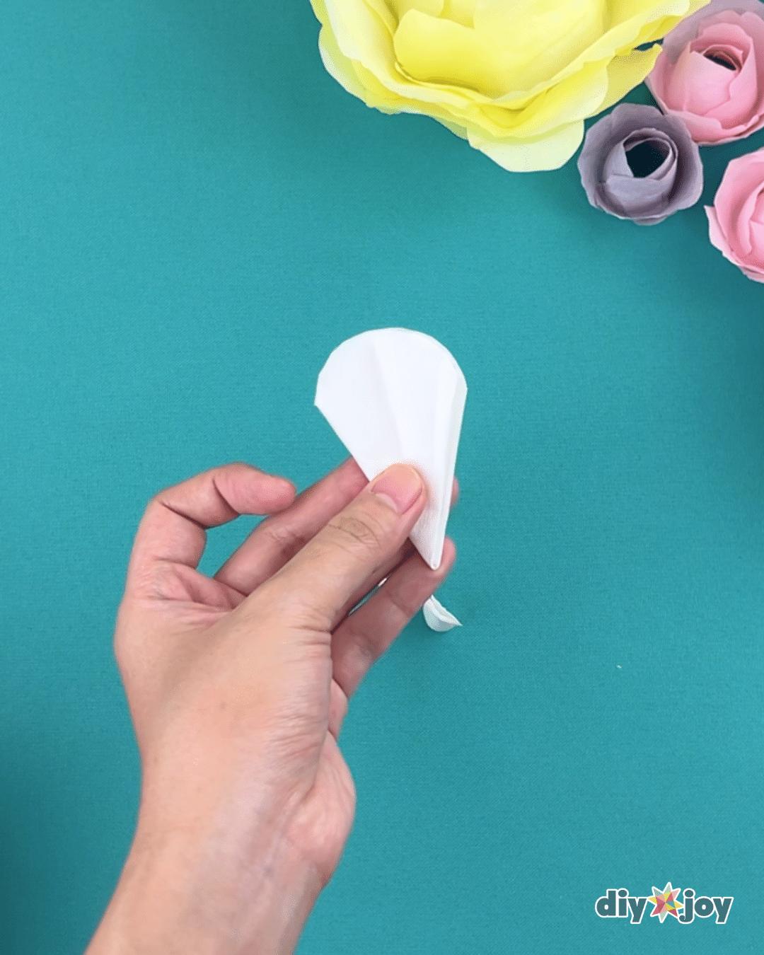 Coffee Filter Flowers — how to make coffee filter flowers