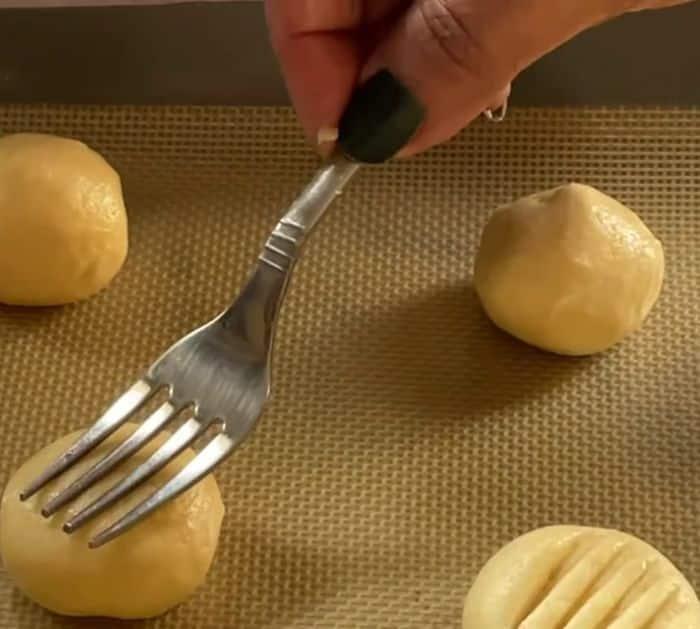 Easy Condensed Milk Cookies Recipe