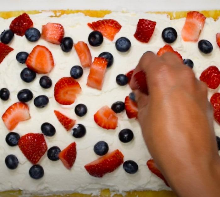 American Flag Cake Recipe | Homemade Recipes