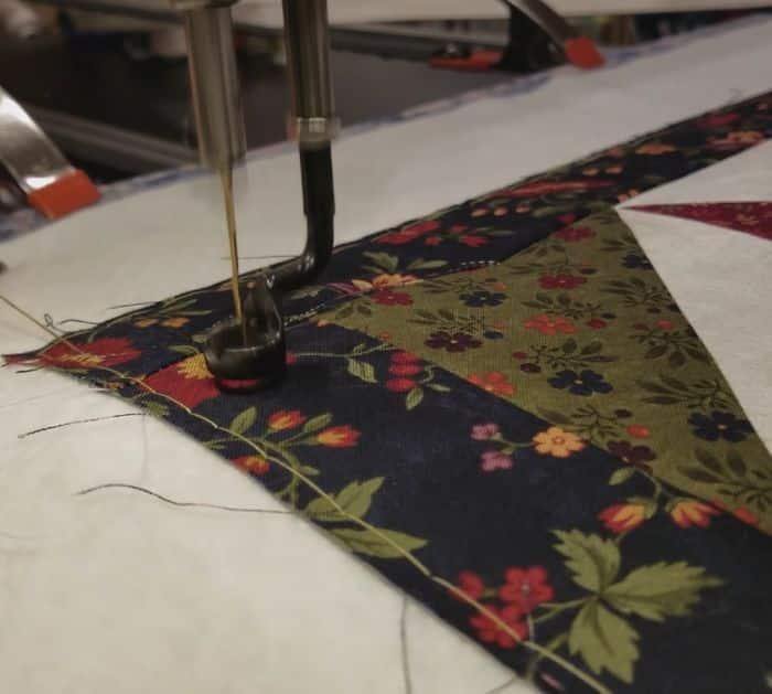 Easy Shining Star Table Runner Sewing Tutorial