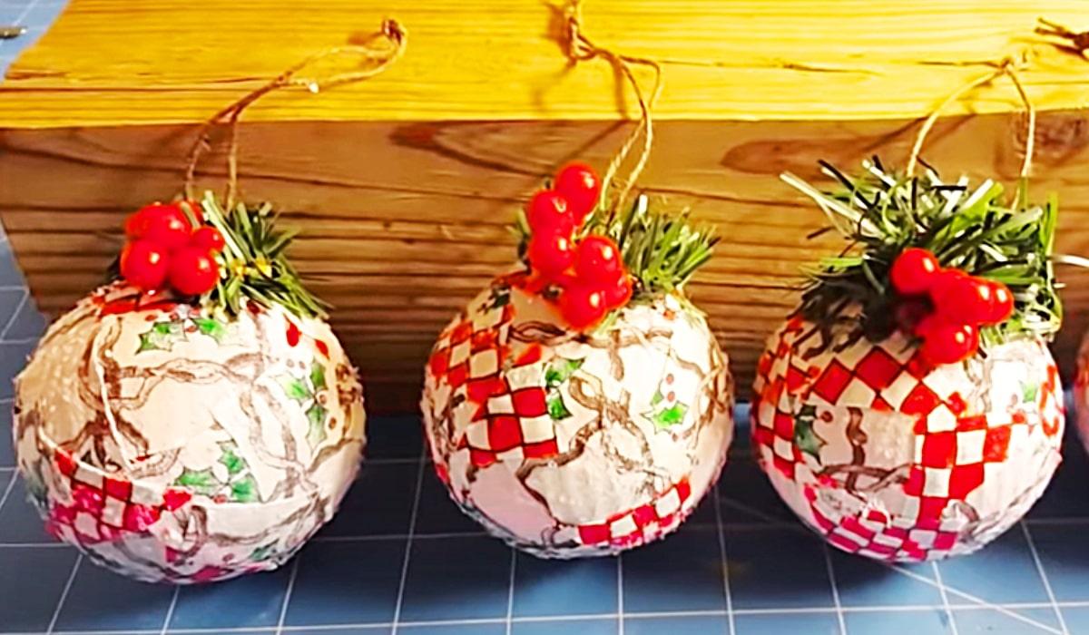 How To Make Fabric Mosaic Ornaments