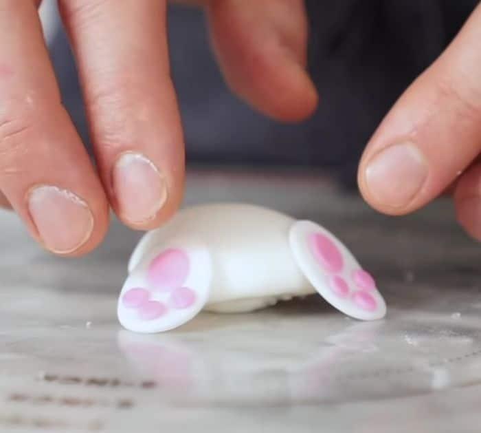 Easy Easter Bunny Cupcakes Tutorial