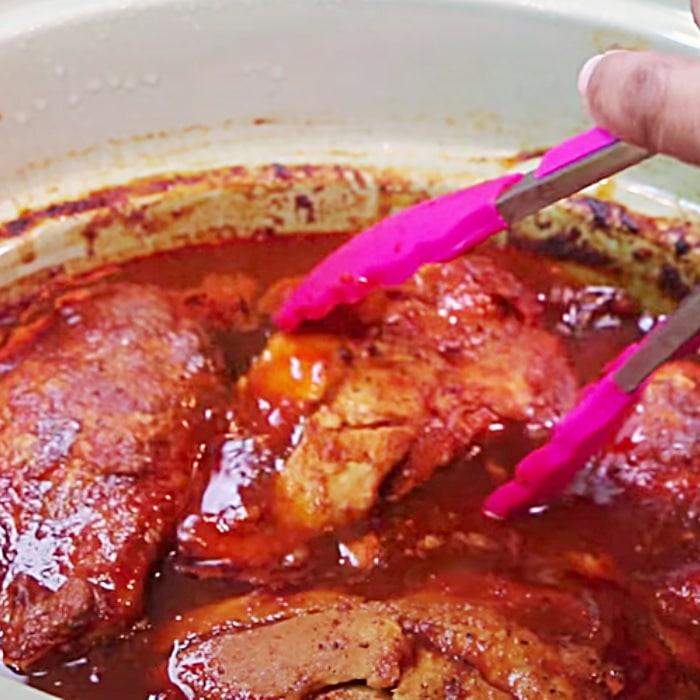 Easy Crockpot Meal Ideas - How To Make Pulled Chicken In The Crockpot - Cheap Meal Ideas