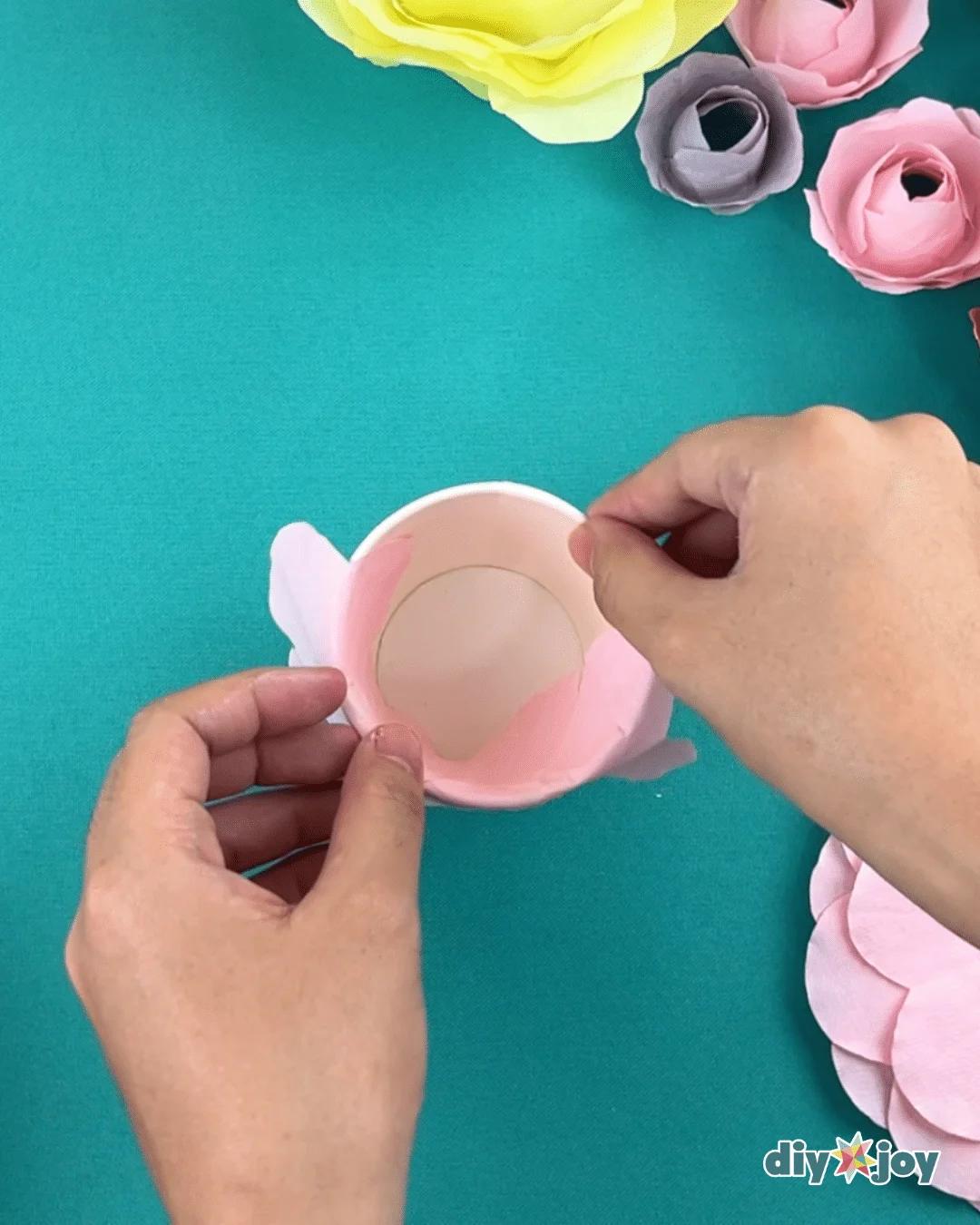Coffee Filter Flowers — making flowers from coffee filters