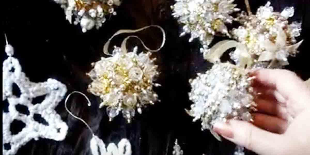She Makes The Most Fabulous Beaded Ornaments And Believe It Or Not They’re So Easy!