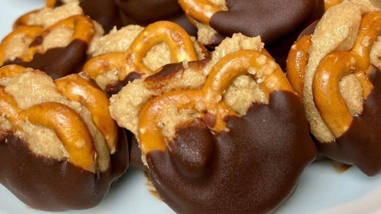 Peanut Butter Pretzel Buckeyes